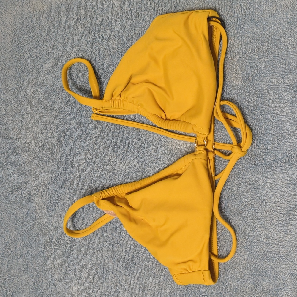 NWT Shade & Shore 32B ladies bikini top swim
